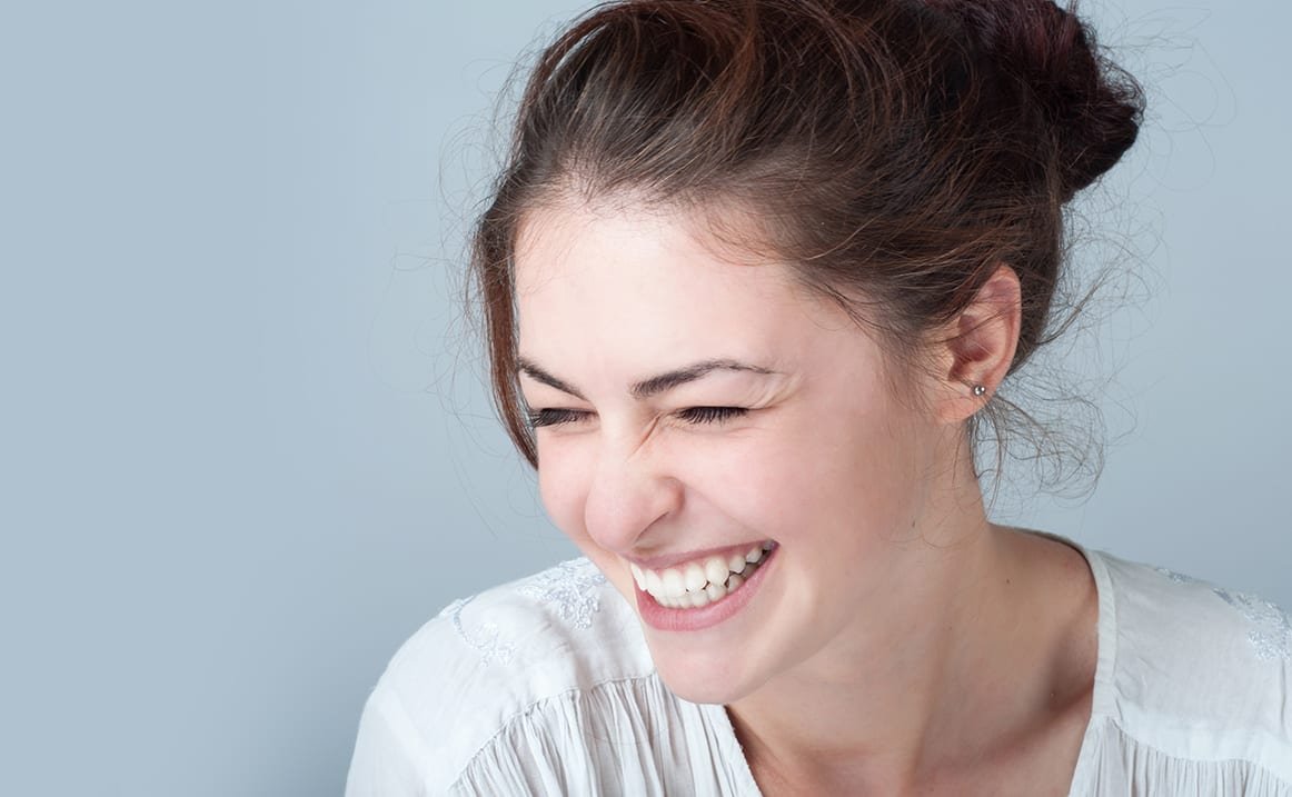 Aqua Dental Clinic’s Dr Neera Maini was one of the first UK Cosmetic dentists to offer the revolutionary Six Month Braces treatment, one of the fastest ways to see amazing results for straighter teeth.